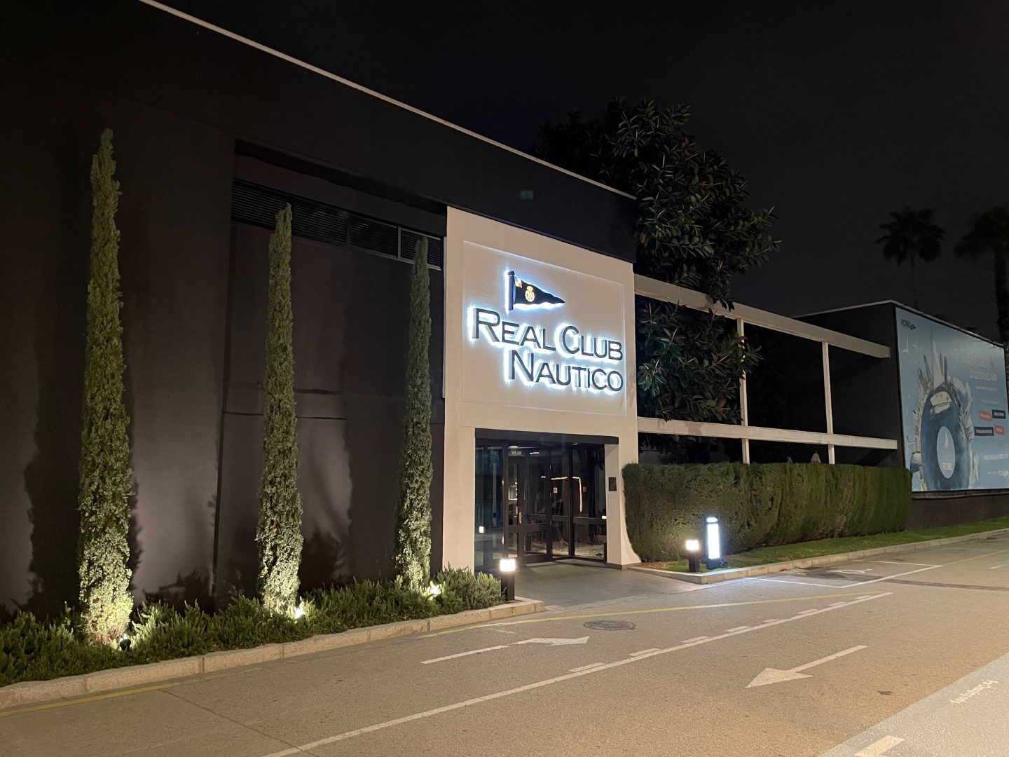 Sailing Trophy Image 1